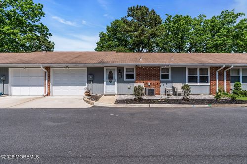 c-390 Picardy Court, LAKEWOOD, NJ, 08701 | Card Image