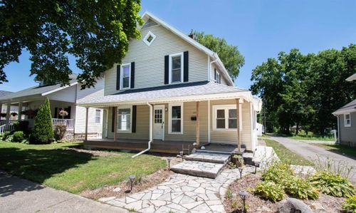 622 N Riley St, Kendallville, IN, 46755-1233 | Card Image