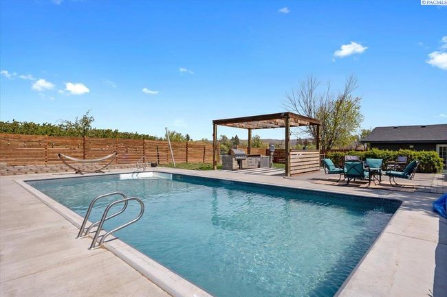 39304 N Olson Pr Nw, Home with 2 bedrooms, 1 bathrooms and null parking in Benton City WA | Image 27