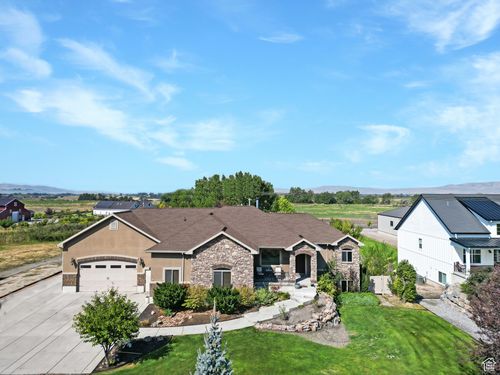 9605 N Highway 38, Deweyville, UT, 84309-9727 | Card Image