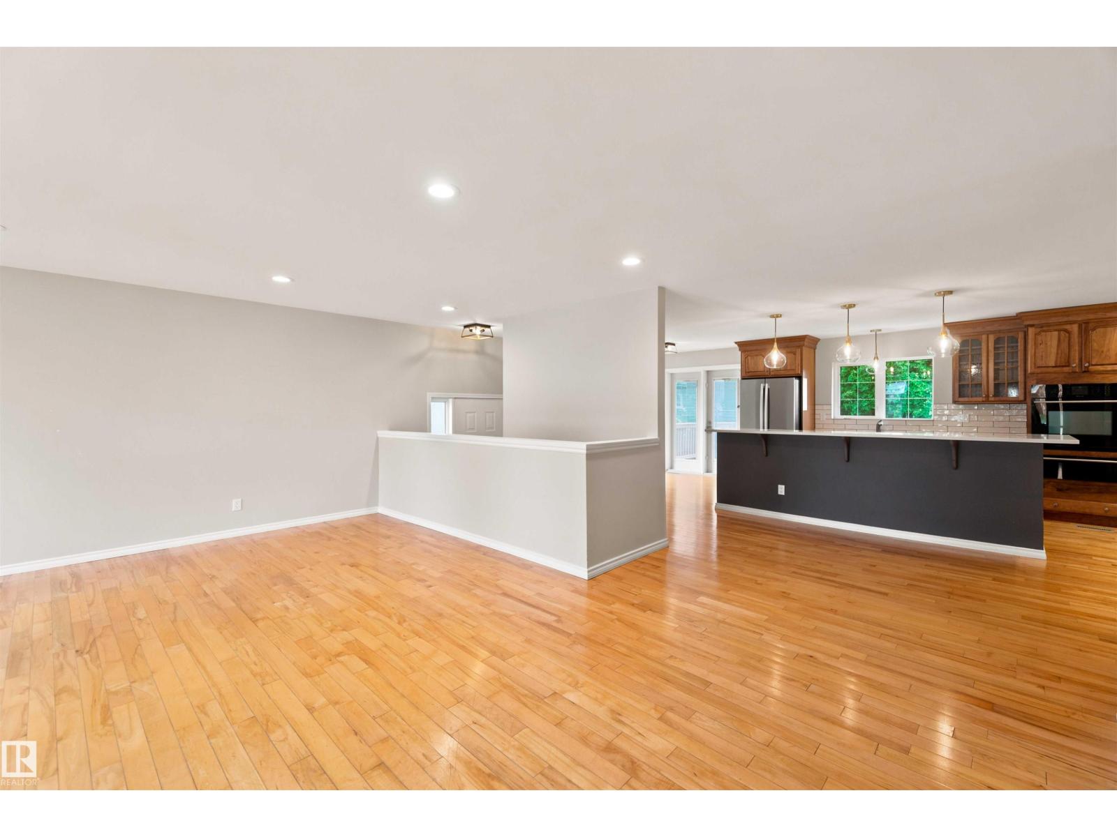 Residential in Smoky Lake Town 4