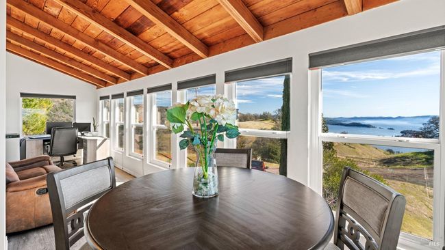 715 Pearl Ct, House other with 3 bedrooms, 3 bathrooms and 6 parking in Glenhaven CA | Image 12