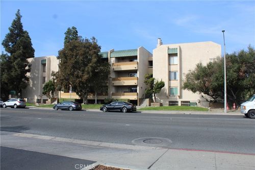 119-12141 Centralia St, Lakewood, CA, 90715-1577 | Card Image