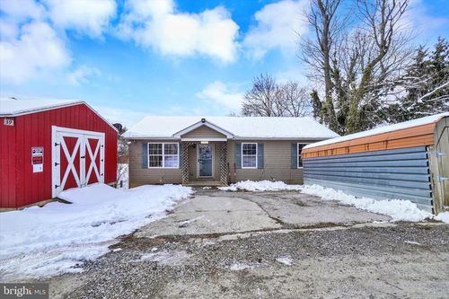 39 W George St, YOE, PA, 17313-1101 | Card Image