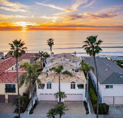 538 4th St, Encinitas, CA, 92024-3404 | Card Image