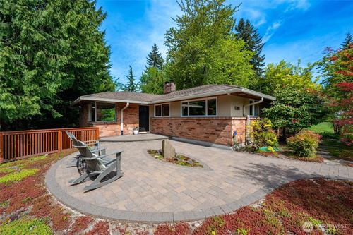 10801 12th Avenue Ne, Seattle, WA, 98125 | Card Image