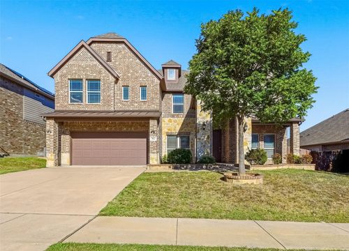 912 Foxtail Dr, Mansfield, TX, 76063-2320 | Card Image