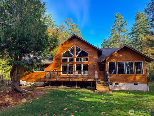 140 Gybe Ho Rd, Nordland, WA, 98358-9562 | Card Image