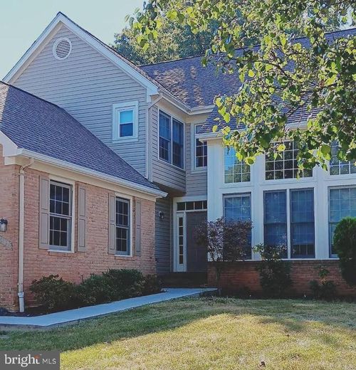 8907 Brae Brooke Dr, LANHAM, MD, 20706-3385 | Card Image