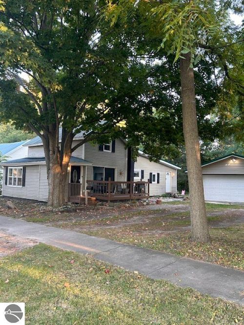 610 E South St, Ithaca, MI, 48847-1544 | Card Image