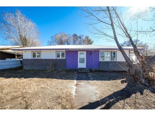 207 Bonney Dr, Alamosa, CO, 81101-2712 | Card Image