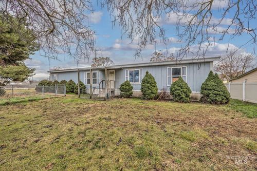 1445 Claude Rd, Ontario, OR, 97914-4417 | Card Image