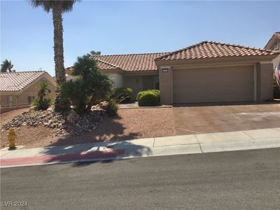 11017 Rackhurst Avenue, House other with 2 bedrooms, 1 bathrooms and null parking in Las Vegas NV | Image 2