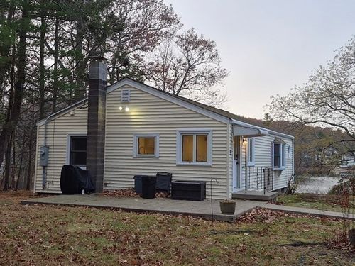 5 Lakeview Ave, Peabody, MA, 01960-6214 | Card Image