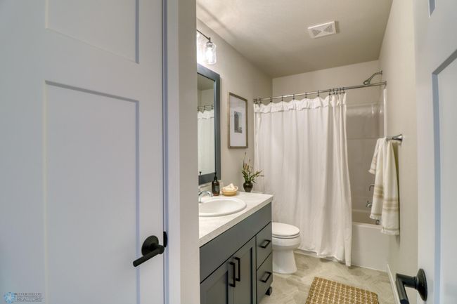 Basement Bathroom1_2.jpg | Image 35