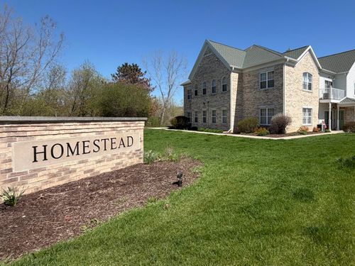 2712 Northview Rd, Waukesha, WI, 53188-2009 | Card Image