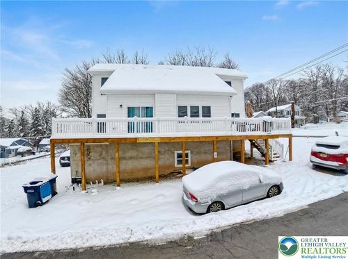 2 Elm St, Mount Pocono, PA, 18344 | Card Image