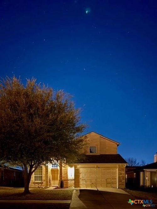 2207 Maedell Dr, Killeen, TX, 76542-4098 | Card Image