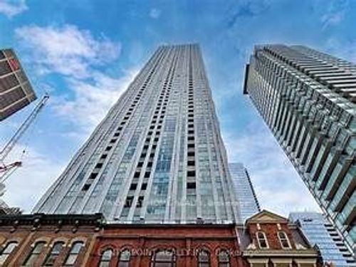 12-1 Yorkville Ave, Toronto, ON, M4W0B1 | Card Image