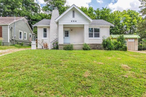 654 Hillcrest St, Memphis, TN, 38112-2412 | Card Image