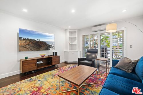 apt-208-9005 Cynthia St, West Hollywood, CA, 90069-4833 | Card Image