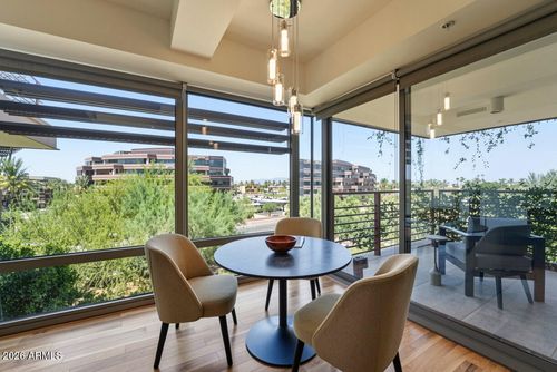 4005-7131 E Rancho Vista Dr, Scottsdale, AZ, 85251-1468 | Card Image