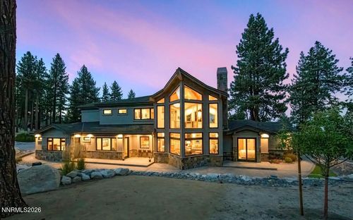 256 Forest Hill Way, Gardnerville, NV, 89460-6425 | Card Image