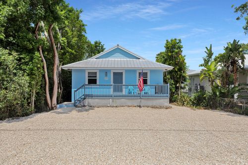 894 La Paloma Rd, Key Largo, FL, 33037-4617 | Card Image
