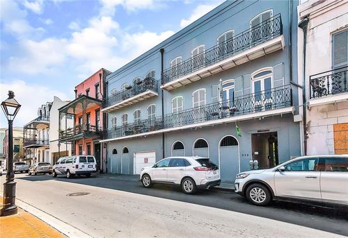 apt-5-936 Conti St, New Orleans, LA, 70112-3812 | Card Image