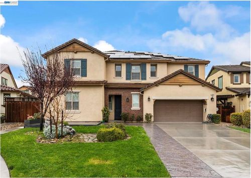 18628 Delta Ct, Lathrop, CA, 95330-8547 | Card Image