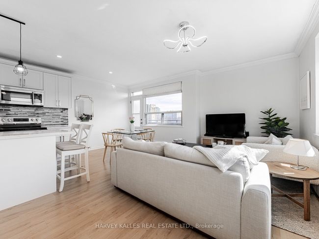 701 - 78 Warren Rd, Condo with 1 bedrooms, 1 bathrooms and null parking in Toronto ON | Image 13
