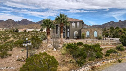 5041 Diamond Mine Rd, Las Cruces, NM, 88011-8323 | Card Image