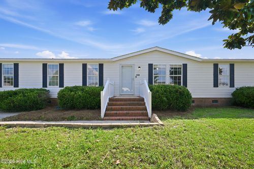 112 Rainmaker Dr, Jacksonville, NC, 28540-8525 | Card Image