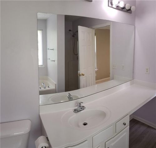 204 Wild Flower Ln, Canton, GA, 30114-7176 | Card Image