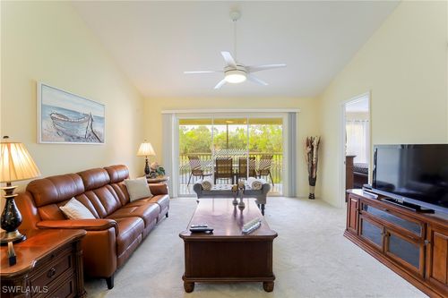 unit-204-337 Robin Hood Cir, NAPLES, FL, 34104-9530 | Card Image