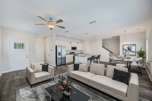 1840 Streamsong Dr, Murfreesboro, TN, 37127-2922 | Card Image