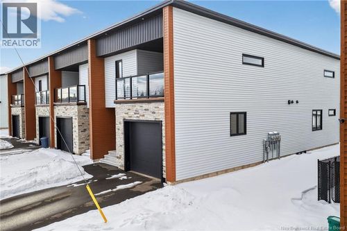 202 Dickey Blvd, Riverview, NB, E1B0V2 | Card Image