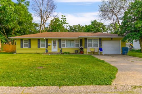 1212 Rosebud St, MEXICO, MO, 65265-1440 | Card Image