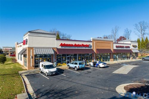 12057 Southshorepointe Rd, Midlothian, VA, 23112 | Card Image