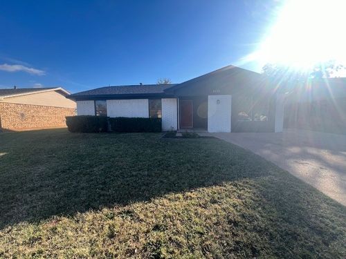 5325 Fairmont St, Abilene, TX, 79605-3519 | Card Image