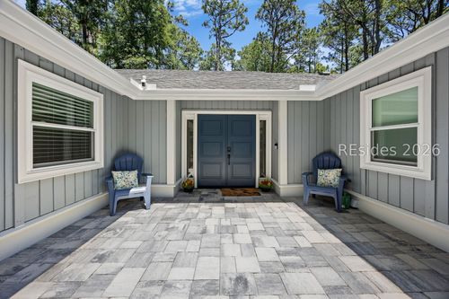 12 Headlands Dr, Hilton Head Island, SC, 29926-2521 | Card Image