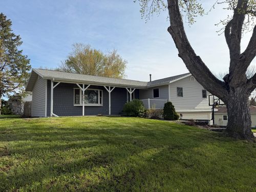 101 E Virginia St, Luverne, MN, 56156-2165 | Card Image