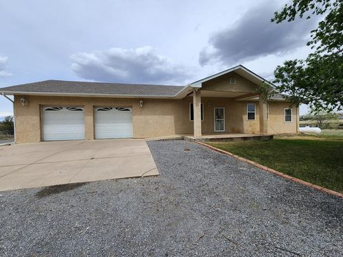 6055 Pine Bluff Dr, Pueblo, CO, 81004-8719 | Card Image