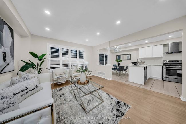 12 Styles Cres, House attached with 4 bedrooms, 4 bathrooms and 1 parking in Ajax ON | Image 10