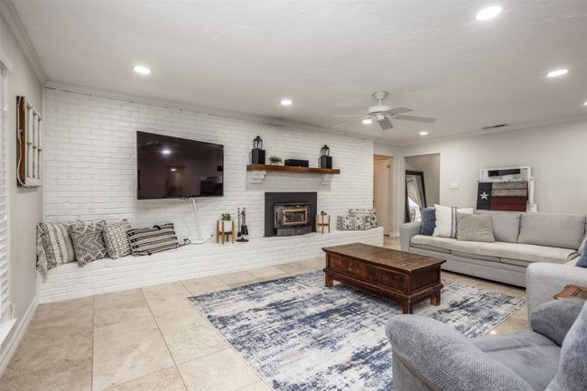 508 Aspen Rd, House other with 3 bedrooms, 2 bathrooms and null parking in Gainesville TX | Image 10