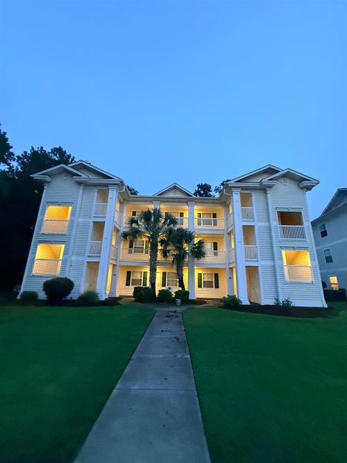 42e-564 White River Dr, Myrtle Beach, SC, 29579-1348 | Card Image