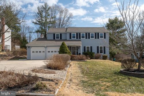 115 Hawthorne Ln, Phoenixville, PA, 19460-2731 | Card Image