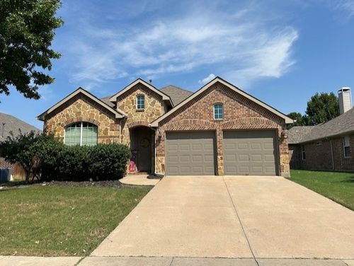 2421 Deerwood Dr, Little Elm, TX, 75068-6634 | Card Image