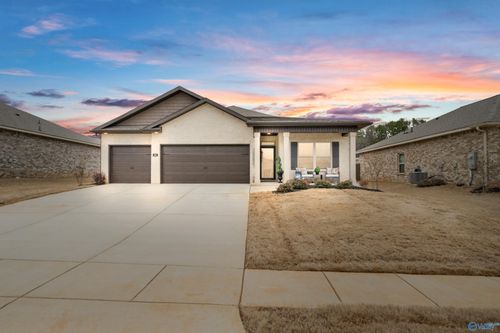 205 Antler Ridge Dr, Huntsville, AL, 35811-4104 | Card Image