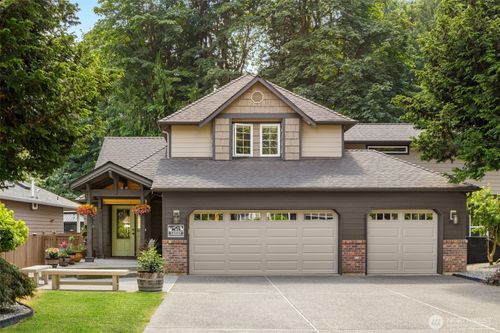 10202 7th Pl Se, Lake Stevens, WA, 98258-8574 | Card Image